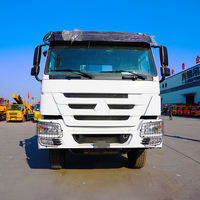 Nouveau camion-grue mobile SINO HOWO de 15 tonnes de Chine, camion 8X4 avec grue à flèche télescopique à vendre