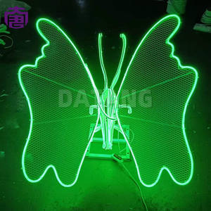 Decoración de Mariposas LED para Jardín Exterior, Luces de Insectos Dinámicas Simuladas Coloridas IP65, Luces Decorativas para Paisajes, Navidad, Festividades, Certificación CE y RoHS - Product Image 4