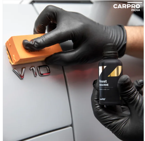 CARPRO C.Quartz Finest Reserve Kit ชุดเคลือบเงาระดับมืออาชีพ สำหรับช่างที่ได้รับการรับรอง - ซิลิคอนไดออกไซด์ 30 มล. ค่า pH 2-12 สำหรับรถยนต์ - Product Image 3