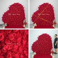 Mur de fleurs artificielles en soie en gros, motif floral 3D Cœur Rouge, pour décoration romantique de mariage, demande en mariage, événement ou fête
