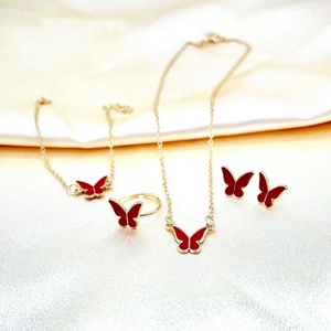 Bracelets papillon porte-bonheur pour femmes, charme en émail blanc et rose, bracelet plaqué or, collier ras du cou, bague, boucles d'oreilles, ensemble de bijoux 4 pièces - Product Image 4