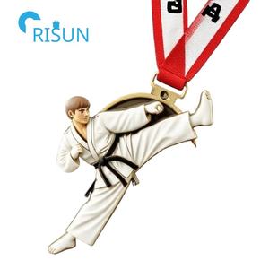 Medallas de Taekwondo y Karate 3D en Oro, Plata y Bronce con Cinta y Cordón, Medallas Deportivas Personalizadas - Product Image 6