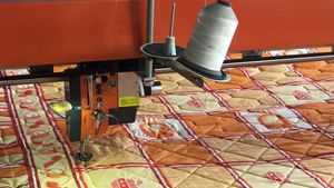 Chất Lượng Tốt Hiệu Quả Cao Đầu Duy Nhất Quilting Máy Giường May Máy Móc - Product Image 2