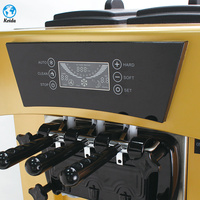 Machine à crème glacée softy d'usine à vendre Machine à crème glacée molle commerciale en acier inoxydable 22-30L/h 3 saveurs