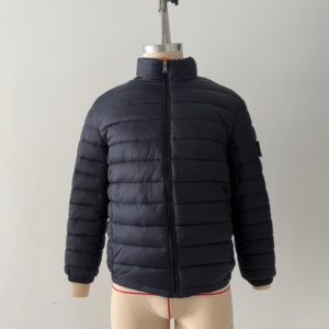 Chaqueta Acolchada Ligera Unisex con Cuello Alto, Cierre de Cremallera, Estilo Hip Hop, para Invierno, con Parche en el Brazo - Product Image 5