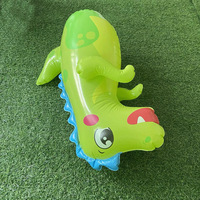 Sac de frappe gonflable en PVC personnalisé, fabriqué en usine, en forme d'hippocampe, colonne de boxe autoportante pour l'entraînement des enfants