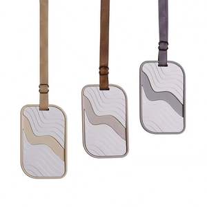 Diffuseur d'arômes suspendu exquis pour voiture, parfum d'ambiance, diffuseur d'huiles essentielles pour voiture - Product Image 4