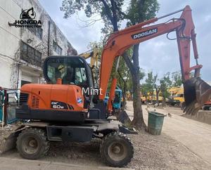 Excavadora de ruedas Original Korea Mini DOOSAN DX60W/nuevo precio bajo, superventas, excavadora de ruedas multifuncional DX60 DX60W - Product Image 3