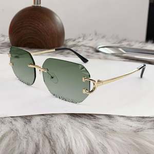 Gafas de Sol Rectangulares sin Montura de Moda 2025 con Logotipo Personalizado, Alta Calidad, Protección UV400, Lentes Degradadas, Montura Cuadrada de Aleación para Hombre y Mujer - Product Image 6