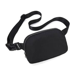 Sac bandoulière et sac banane noir à sublimation avec sangle réglable, Cadeaux de remise de diplôme - Product Image 1