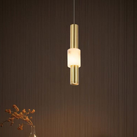 Lustre Nordique Moderne et Élégant, Suspension Linéaire en Laiton pour Îlot de Cuisine, Lampe Suspendue LED en Albâtre