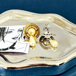 Boucles d'oreilles en fer plaqué or véritable avec perle goutte d'eau, design UFO 3D Saturne et pendentif gland, haut de gamme pour femme, style Palais de la Sœur Royale - Product Image 5