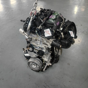 Piezas de coche originales usadas de alta calidad a la <span class=keywords><strong>venta</strong></span> B38 conjunto de motor de gasolina de 3 cilindros de 1,5 litros para <span class=keywords><strong>BMW</strong></span> - Product Image 3