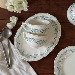 Service <span class=keywords><strong>de</strong></span> table en céramique vert rétro français Lelyi, comprenant assiette à dessert, tasse, plat et bol - Product Image 4