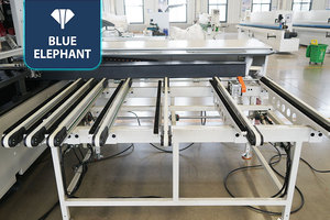 Machine de perçage CNC 6 faces haute efficacité ET6T avec orientation automatique des panneaux et déchargement efficace pour la production en usine de meubles - Product Image 3