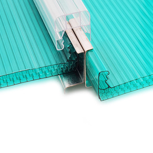 Tamaño personalizado Colorido U-lock <span class=keywords><strong>Policarbonato</strong></span> <span class=keywords><strong>alveolar</strong></span> hoja hueca impermeable UV proteger hoja para techos tragaluz - Product Image 2