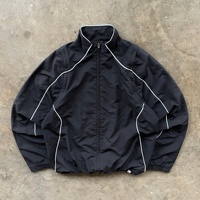 100% Polyester Windbreaker Schwarz-Weiß Geometrische Paspelierung Trichterkragen Durchgehender Reißverschluss Voluminöser Schnitt Elastischer Saum Formgebende Nylon-Jacke