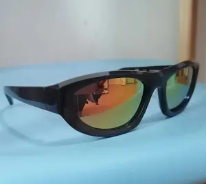 Yaf نظارات شمس رياضية للنساء والرجال للخروج نظارات شمسية للجنسين تصميم تراثي 2024