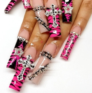 <span class=keywords><strong>Uñas</strong></span> hechas a mano <span class=keywords><strong>de</strong></span> alta calidad gran oferta estilo 3D flor tallada reutilizable Prensa en <span class=keywords><strong>uñas</strong></span> al por mayor - Product Image 6
