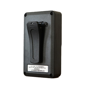 Detector de radiación portátil con tubo recubierto de cuero, disponible del fabricante. Adecuado para uso doméstico. - Product Image 3