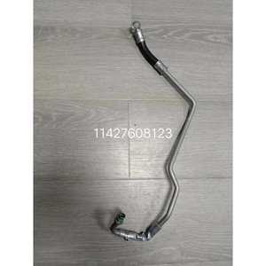 Manguera de refrigerante Benbao 11428626653 para el sistema de refrigeración del motor, pieza de repuesto - Product Image 2