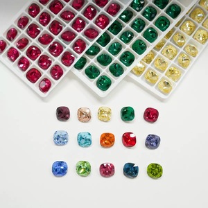 Pegatinas de uñas de cristal con diamantes cuadrados de base plana K9, diamantes de 8mm para collares, pendientes y joyería, diamantes de colores. - Product Image 4