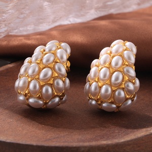 Pendientes de Lágrima Vintage de Acero Inoxidable Hipoalergénico con Baño de Oro de 18k, Diseño Único, Novedad Otoño-Invierno 2025 - Product Image 3