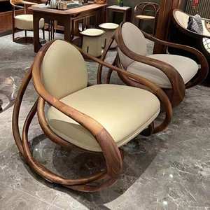 Sillón Reclinable de Lujo Tapizado en Cuero con Estructura de Madera Escultural, Sillón de Descanso para Interiores - Product Image 1