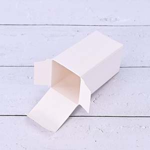Boîte en carton blanc réutilisable prête à la vente au détail |   Emballage de produits haut de gamme |   Quantité minimum de commande : 500 pièces - Product Image 6