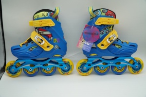 Vendita calda di alta qualità regolabile 4WD Outdoor velocità Racing rullo in linea scarpe da Skate di sicurezza per l'estate/inverno Fitness per le ragazze - Product Image 6