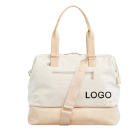 Sac de voyage rembourré à livraison rapide, pliable, avec logo personnalisé, sac de yoga confortable, grande capacité, prix d'usine, antivol, sac de sport et de fitness