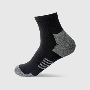 Vente en gros d'usine Chaussettes de sport en coton de qualité pour hommes Chaussettes d'absorption de la sueur imprimées avec logo personnalisé Chaussettes d'absorption des chocs imprimées pour jeunes - Product Image 4