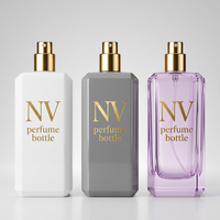 Flacons de parfum rectangulaires en verre teint sur mesure, flacons de parfum vides haut de gamme, pompe dorée métallique, vente en gros