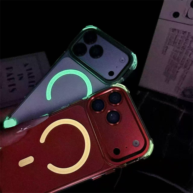 Night Light Magnetic Phone Case Four Corner Reinforced Anti-Collapse Portable Stand Protective Case for IPhone 17/17 Air/17 Pro