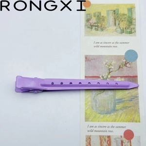 Nuevas Pinzas para <span class=keywords><strong>Rizos</strong></span> <span class=keywords><strong>de</strong></span> Cabello, Pinzas Metálicas <span class=keywords><strong>de</strong></span> 9 cm con 8 Agujeros para Peluquería, Accesorios <span class=keywords><strong>de</strong></span> Salón, Pinzas para Seccionar el Cabello, Herramientas para Extensiones <span class=keywords><strong>de</strong></span> Cabello - Product Image 4