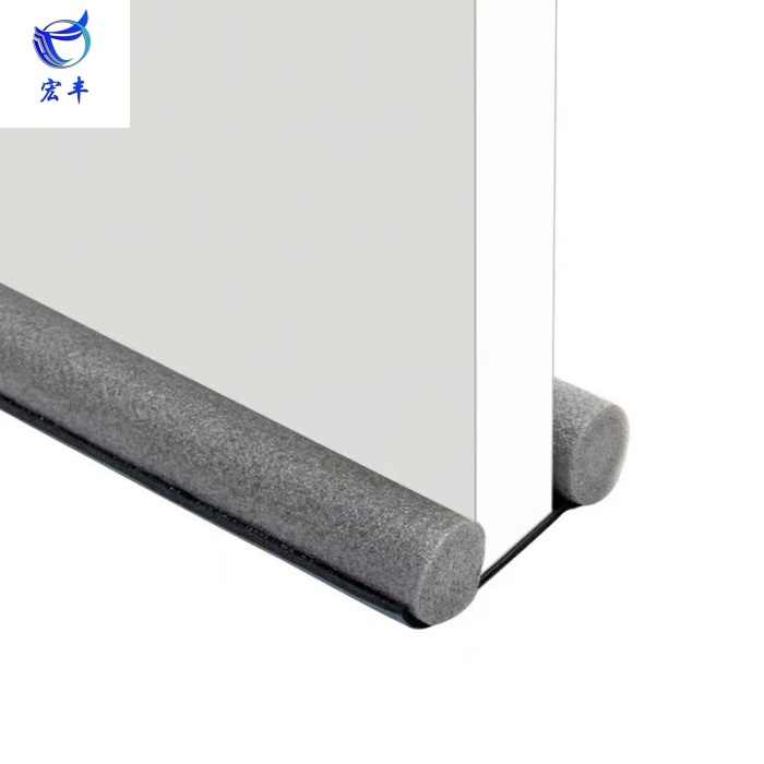 Bande d'étanchéité de fond de porte de type carte coupe-vent déflecteur anti-bruit