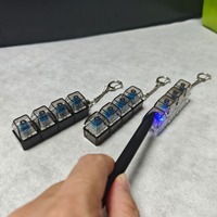 Llavero Transparente de Acero Inoxidable con Cristales Sintéticos y Luz, para Descompresión, con 2, 3 o 4 Agujeros, Portátil, para Aliviar el Estrés