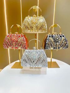 <span class=keywords><strong>Borsa</strong></span> da Sera di Lusso in Cristallo, Grande Capacità, con Strass e Nappa, Catena Staccabile, per Matrimoni e Feste, Elegante <span class=keywords><strong>Borsa</strong></span> Formale da Donna - Product Image 3