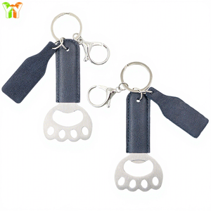 Abridor de Botellas de Cerveza con Diseño de Garra de Gato Moderno, Envío en 3 Días, Abridor de Botellas Portátil de Cuero PU con Llavero, Abridor de Botellas de Acero Inoxidable - Product Image 1