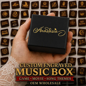 Caja de Música Compacta de Madera con Tapa de Espejo, Temas de Canciones de Películas y Juegos Sankyo, Grabado Láser Personalizado, Manivela Negra, Duración de Sonido de 18 Segundos - Product Image 1