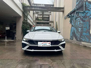 <span class=keywords><strong>Occasion</strong></span> pour Hyundai Elantra 1.5L CVT Turbo R16 Dark 2023, conduite à gauche, essence, économique - Product Image 4
