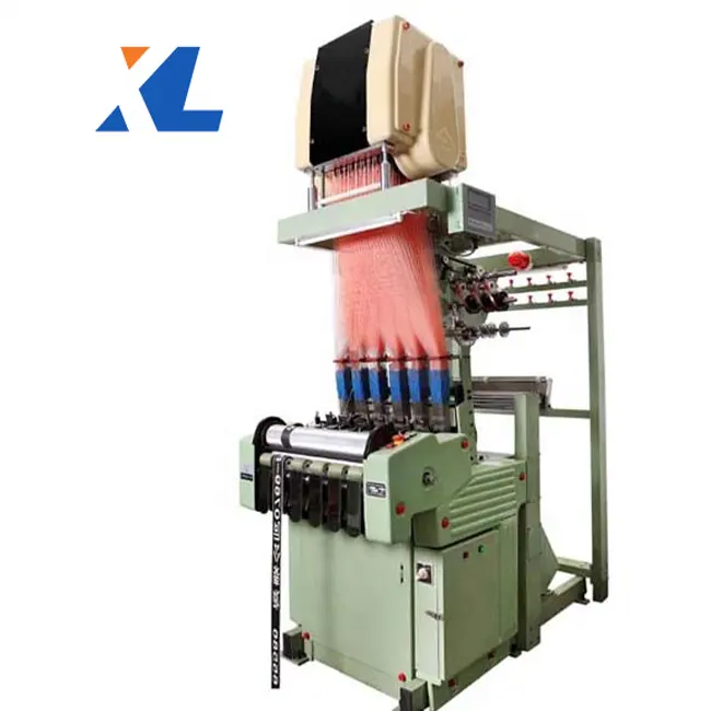 Satılık otomatik jakarlı iğne tezgah kumaş makinesi Shuttleless bant yapma makinesi