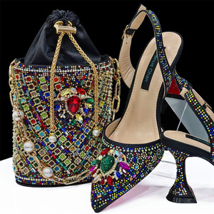 Shoe and <b>bag</b> set combination - Pointed-toe women's large-size high-heeled shoes - Wedding shoes paired with bucket <b>bag</b> - Product Image 3