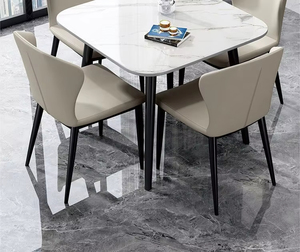 Ensemble de table à manger carrée moderne avec chaises rembourrées, plateau en bois gris et blanc, pieds noirs, hauteur réglable, durable, 4 places, pour la salle à manger à domicile - Product Image 4