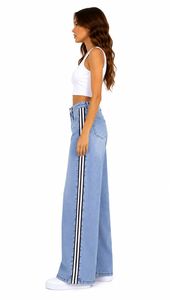 Jeans da Donna a Vita Alta e Gamba Larga con Striscia Laterale a Contrasto, Vestibilità Comoda, Lunghezza Intera, Blu Stonewashed - Product Image 3