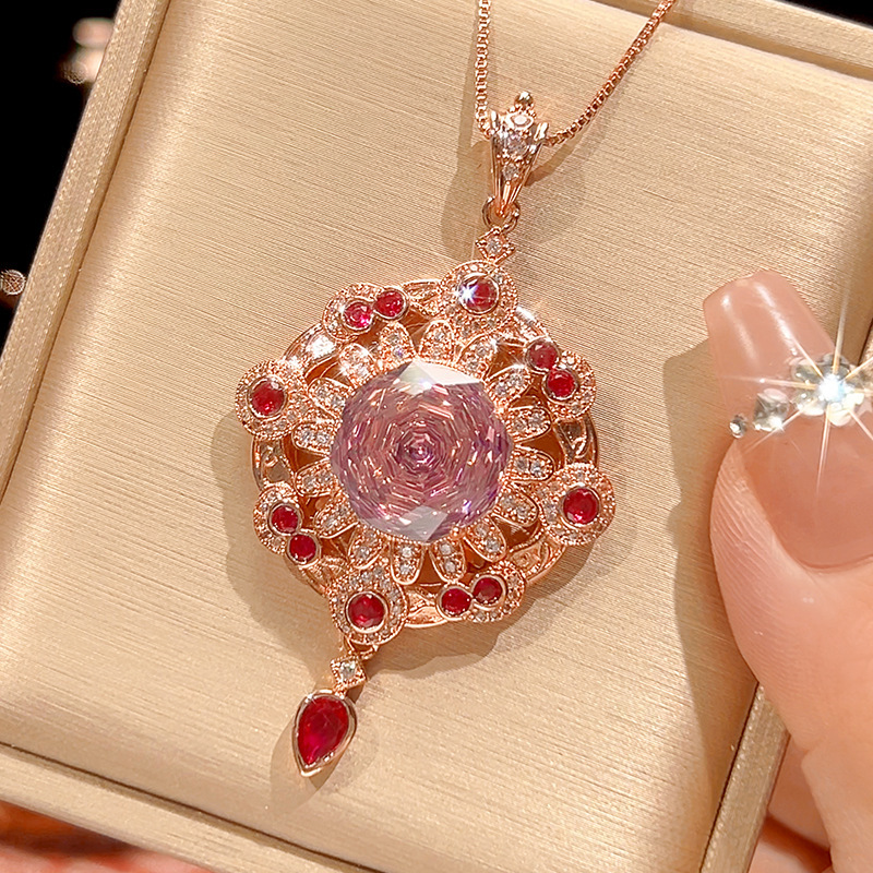Pendentif rose séchée avec chaîne vénitien - Plaqué Or