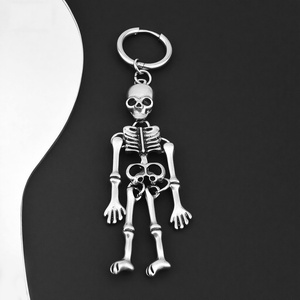 Boucles d'oreilles créoles pendantes squelette punk, style gothique sombre, en acier inoxydable, unisexe, bijoux pour fête d'Halloween - Product Image 2