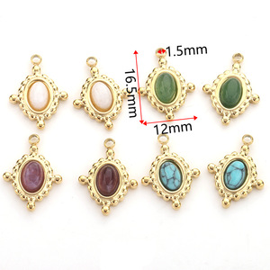 Colgante de piedra natural vintage de forma ovalada con incrustaciones de piedras preciosas para la fabricación de joyas H1424 - Product Image 2