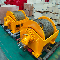 Treuil hydraulique symétrique personnalisé pour levage de cargaison, amarrage de pont marin, accostage de navires et opérations offshore