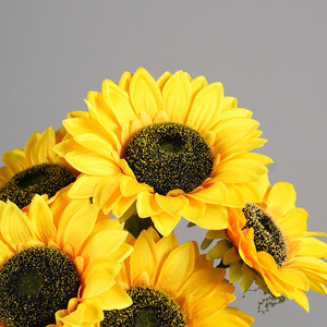 Bouquet de tournesols artificiels en PVC, pétales entiers, plante entière, décoration intérieure, arrangement floral - Product Image 4